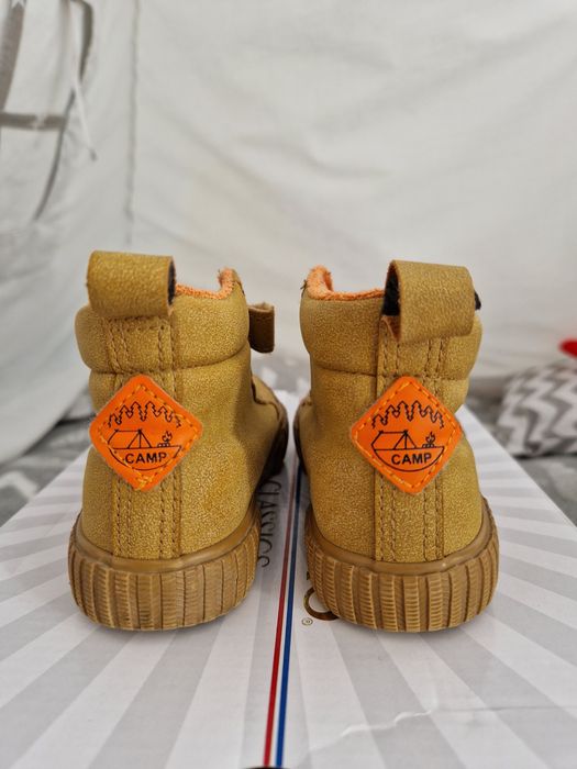 Кросівки 25розмір хайтопи 25р кеди 25р