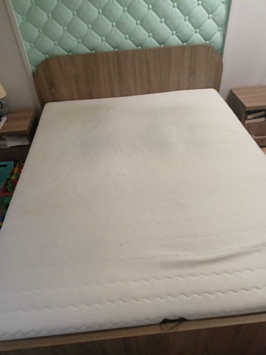 Łozko drewniane 160/200 z funkcją szafy