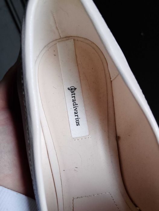 Stradivarius. Mokasyny damskie.