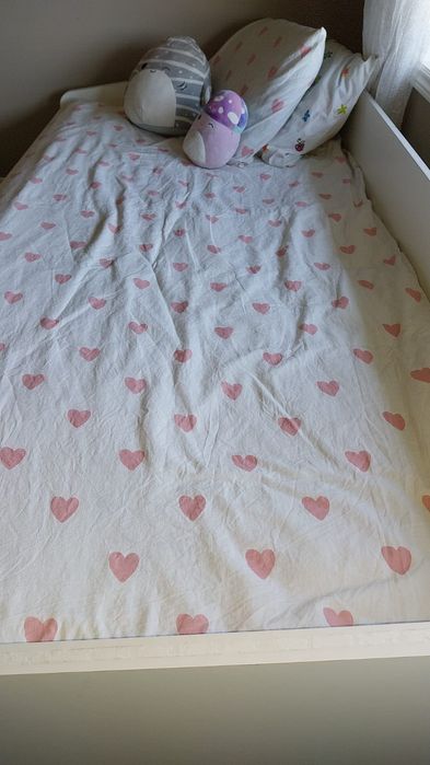 Cama IKEA usada com gavetão