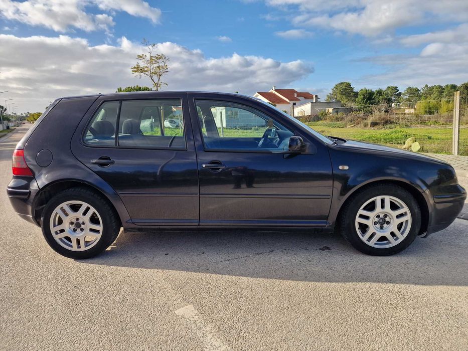 VW Golf  1.9TDI VP 110cv