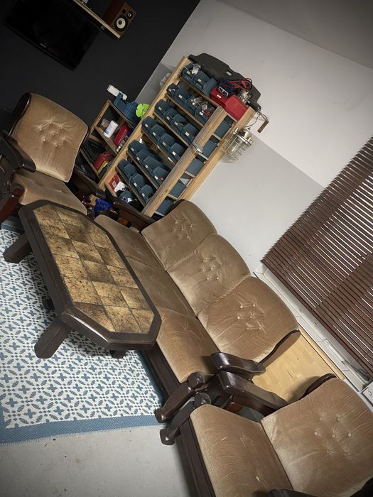 Zestaw mebli holenderskich 2 fotele sofa stolik