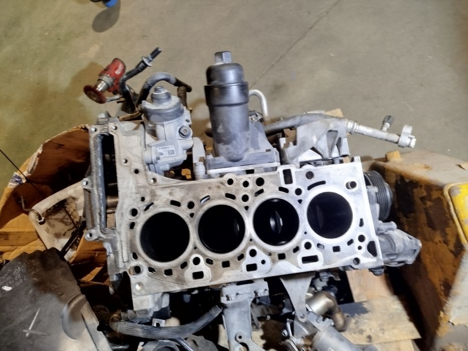 Motor BMW n47 peças