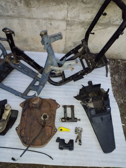 Разборка/Пластик Хонда Дио 18/25/27/28/SR/ZX/Fit