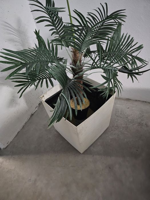 Vendo vaso branco 38 cm x 41 cm