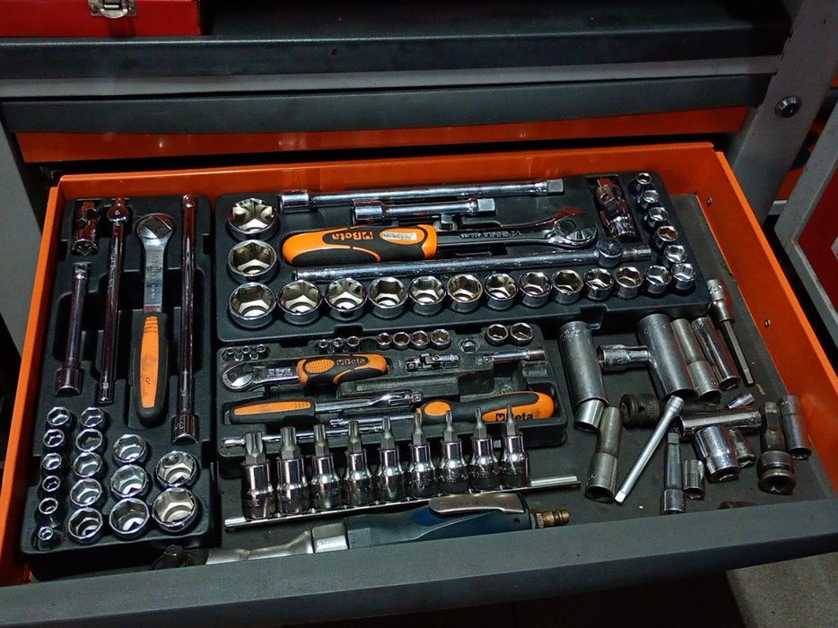 Narzędzia warsztatowe FACOM BETA wkłady wozek  narzędziowy likwidacja