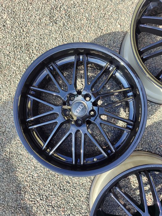 Диски R-19. 5×112. ET-45. J-8.5. Dia-70.1