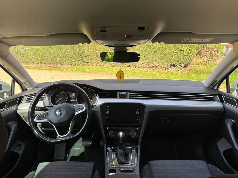 Volkswagen Passat 2019 VIN WVWZZZ3CZLE070736 фото оголошення 12 з 18