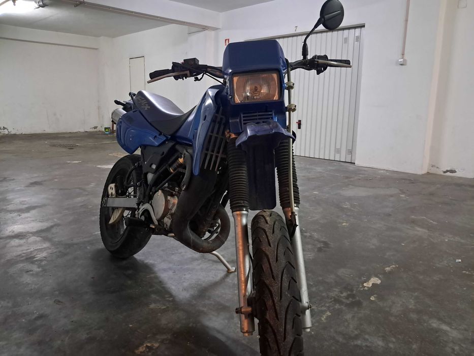 Moto kawasaki kmx