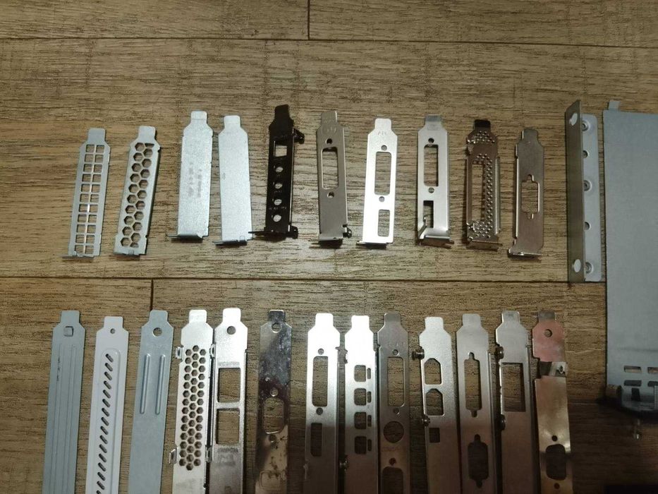 Заглушка, задня планка (панелька), бекплейт, I/O Shield