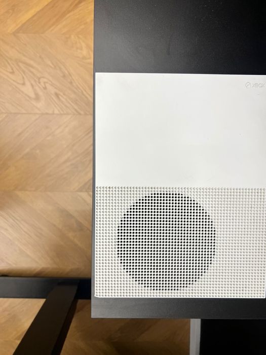 XBOX one 1TB Konsola