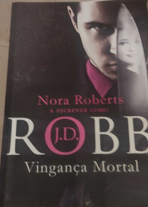 Vendo Livro em Muito bom estado.