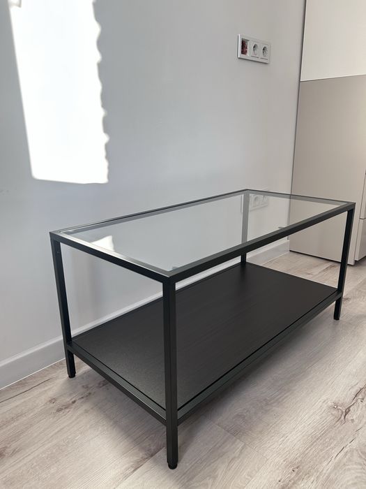 Komplet 2 stolików kawowych IKEA VITTSJÖ (loft / czarne / szklany blat)