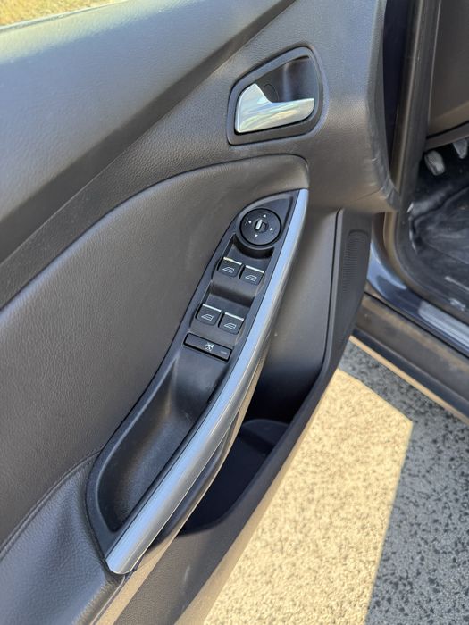 Ford focus titanium 2011 Disel