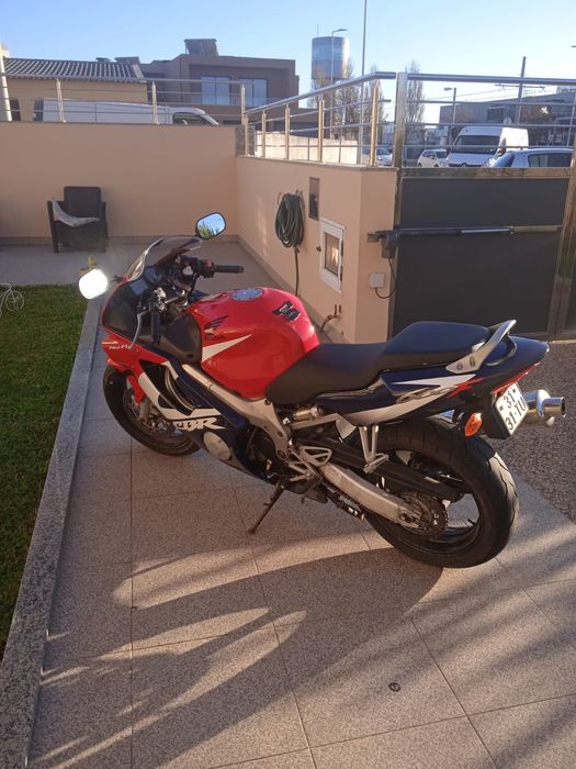 Moto Honda CBR 600