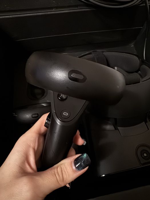 Виртуальная реальность очки и джостики Oculus rift s