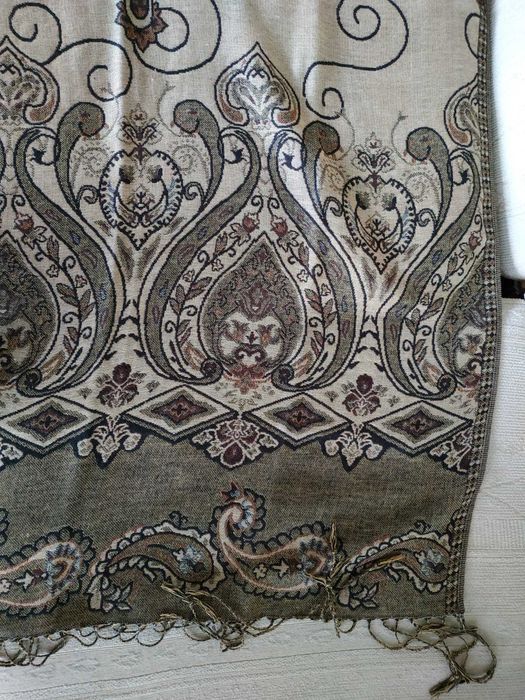 Chusta 180 cm x 70 cm