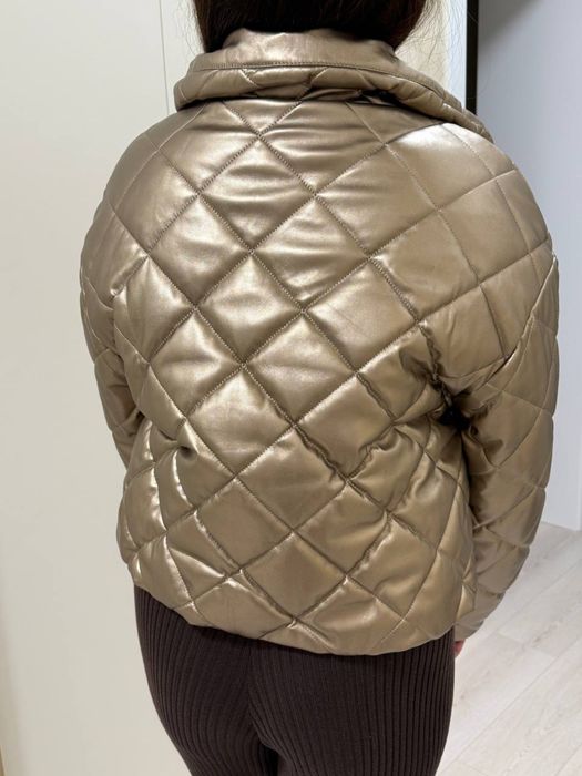 Продам Куртку Maribela