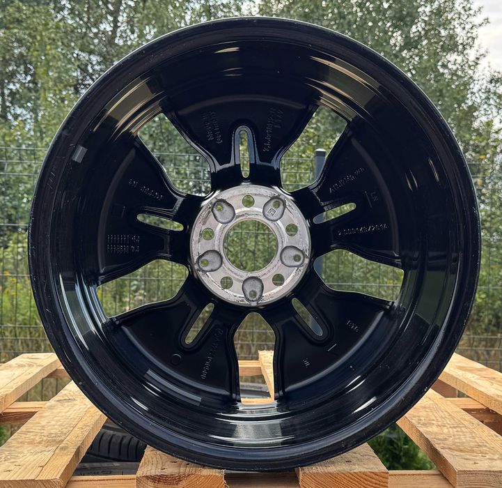 Alufelgi 5x112 r18 VW Golf Passat Jetta Touran Caddy Audi A3 8P 248# Felgi aluminiowe