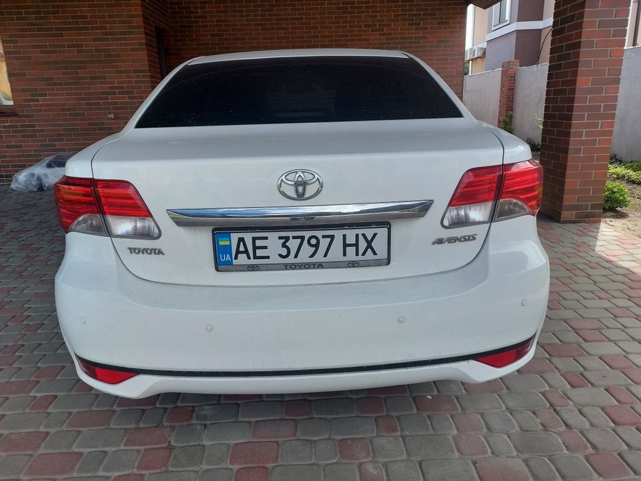 Продам Toyta Avensis 2012