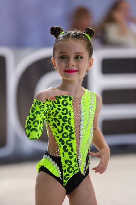 Купальник для художньої гімнастики