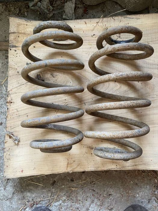 Пружини віто 639 задні