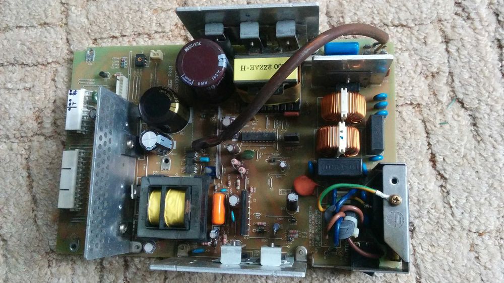 Блок живлення +48В (24-54В) 16-10А Made in United Kingdom