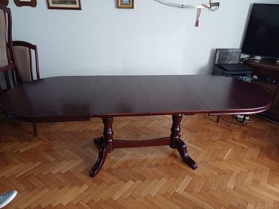 Sprzedam stylowy, solidny stół machoń/ciemna wiśnia