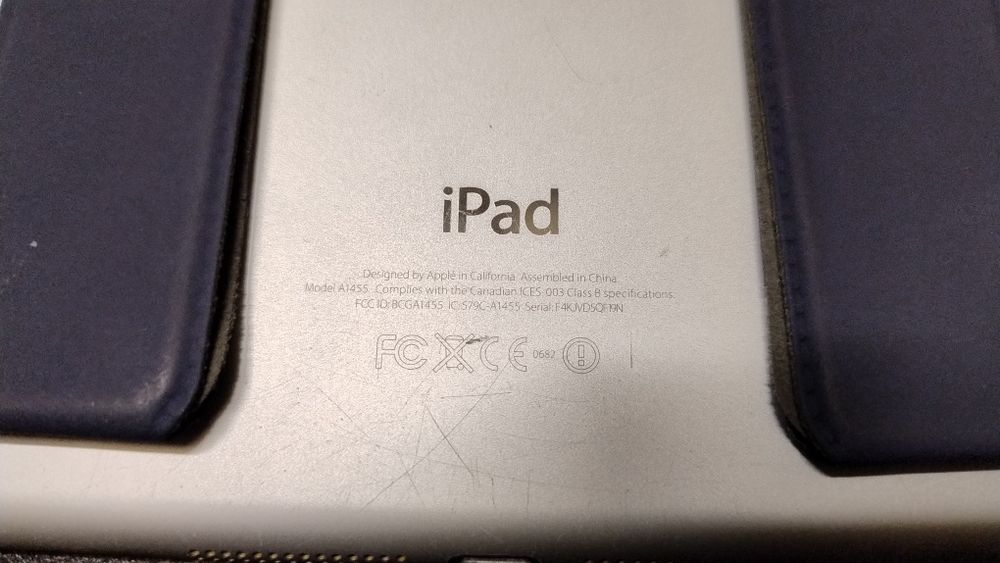 Tablet Apple iPad Mini (7.9 cala), A1455, pierwsza generacja, 2012 rok