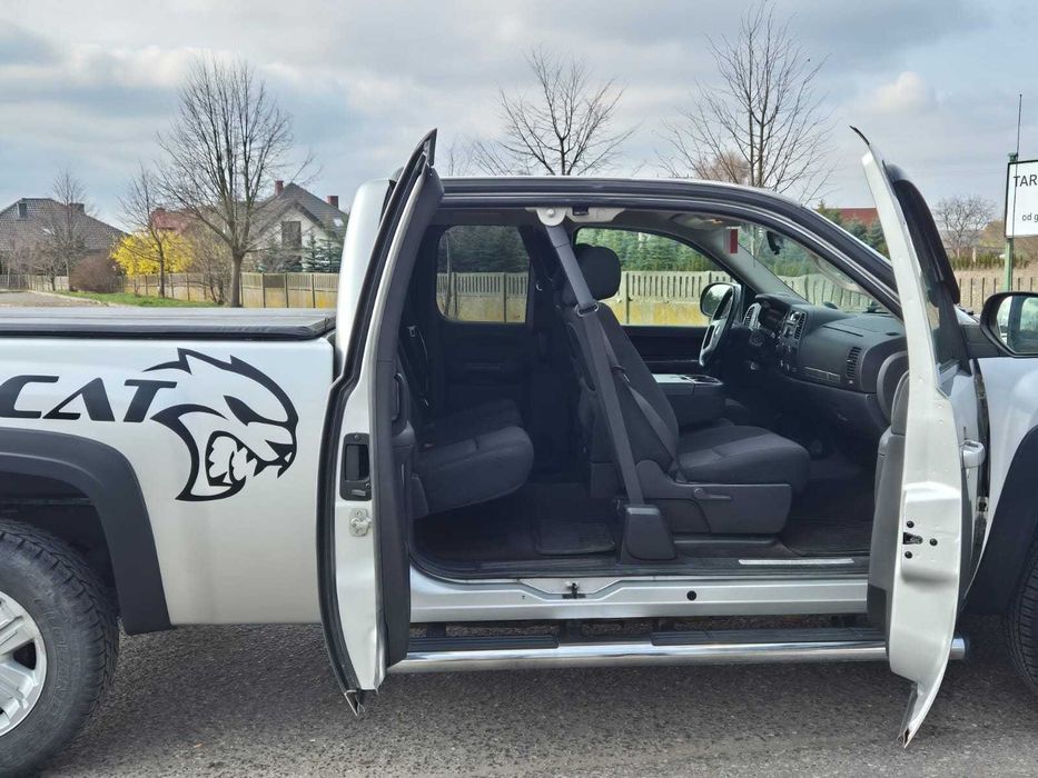 Chevrolet Silverado Pickup 4x4