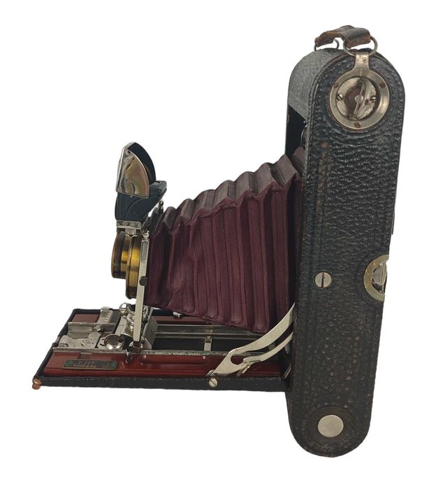 Máquina fotográfica de fole vermelho, Kodak folding pocket série 3 A