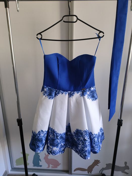 Piękna Sukienka 36/38