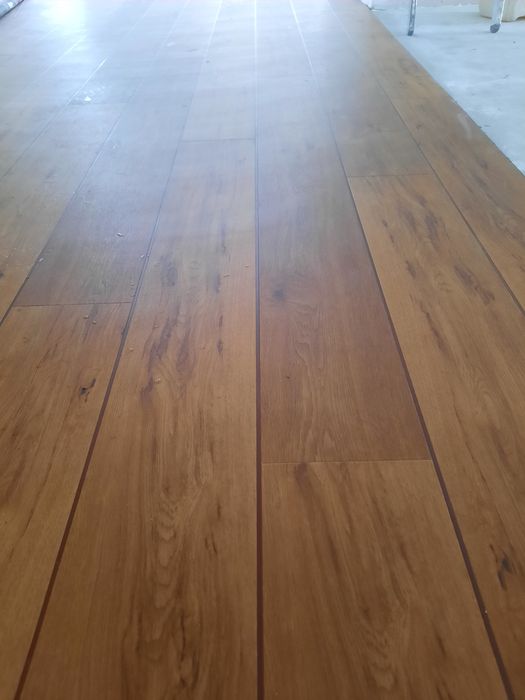 Укладка линолеума, винил, пвх, ковролин, ламинат - Оздоблення, ремонт ...