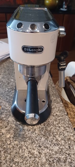 Maquina de cafe longuini