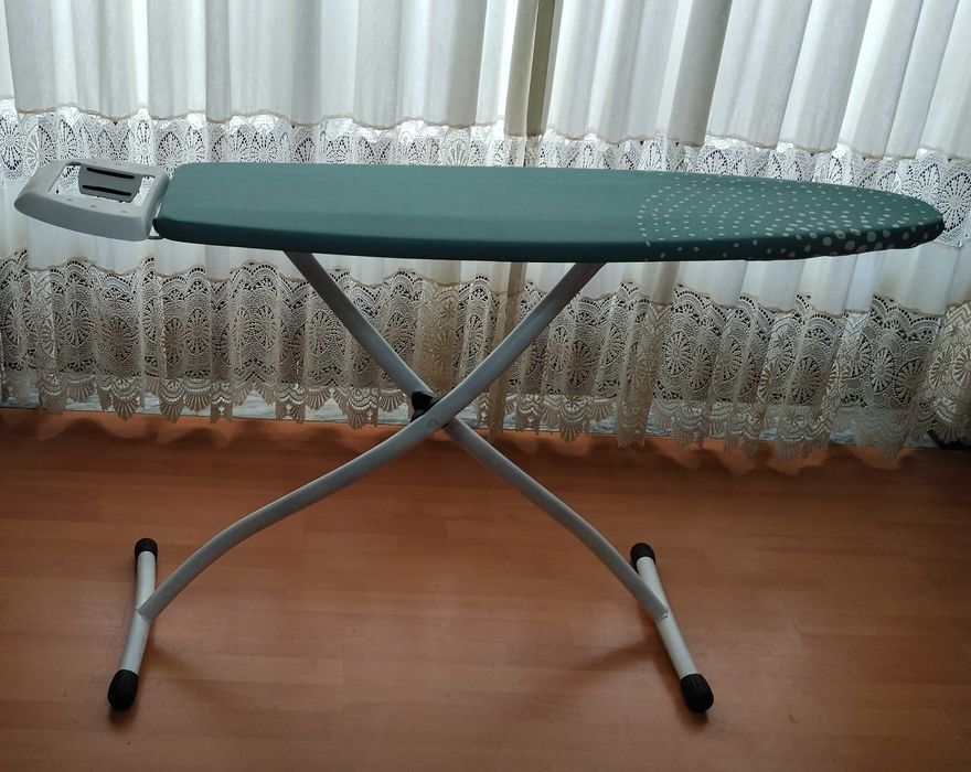 Tábua de engomar grande