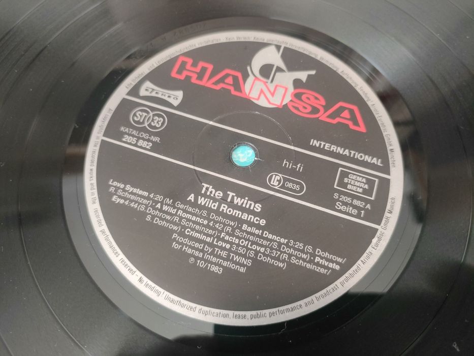 The Twins – A Wild Romance winyl