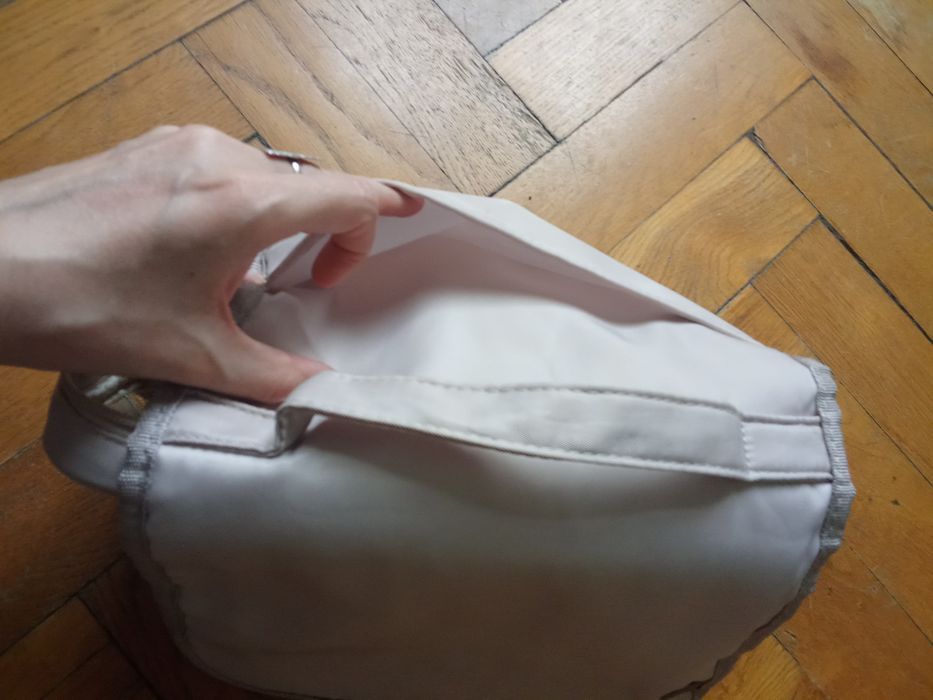 Pojemna kosmetyczka