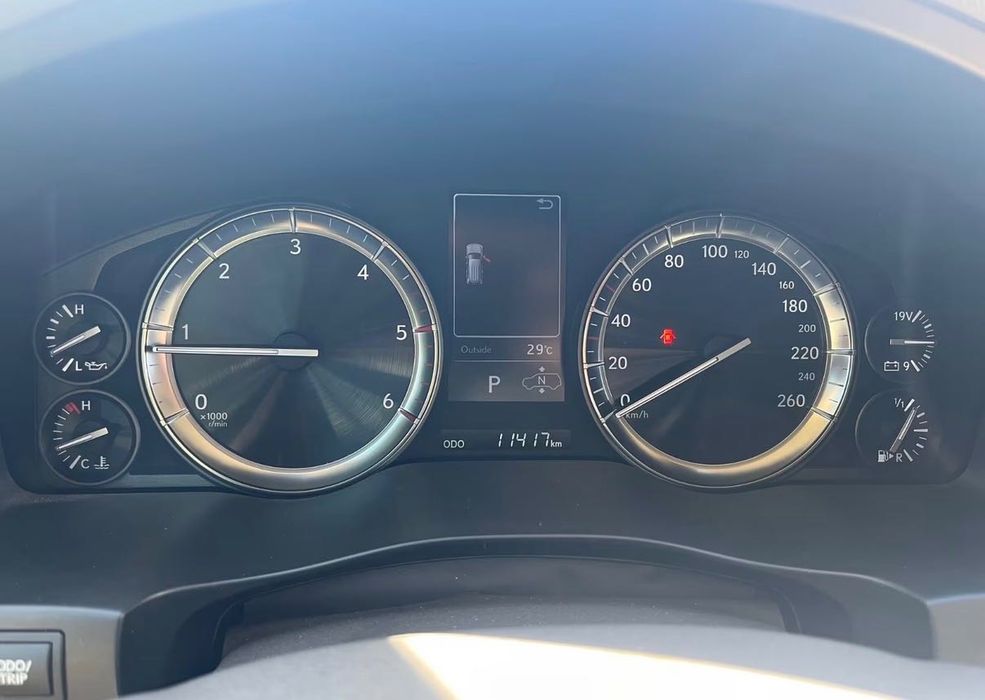 Lexus LX 450 V8 2020 рік