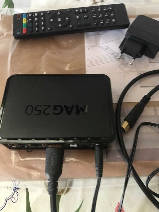 Приставка ТВ MAG 250 IPTV з пультом