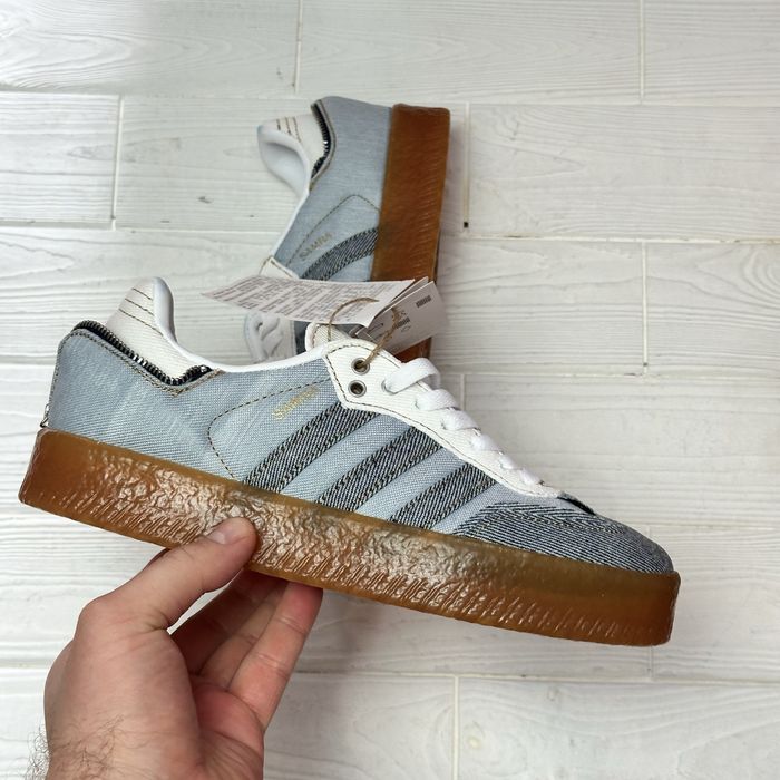 Жіночі кросівки adidas samba
