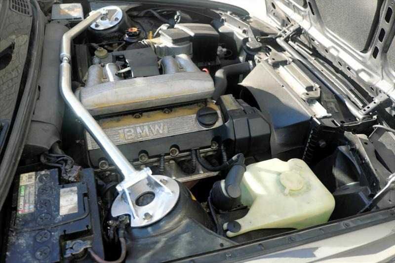 BMW E30 318i CABRIO 1992