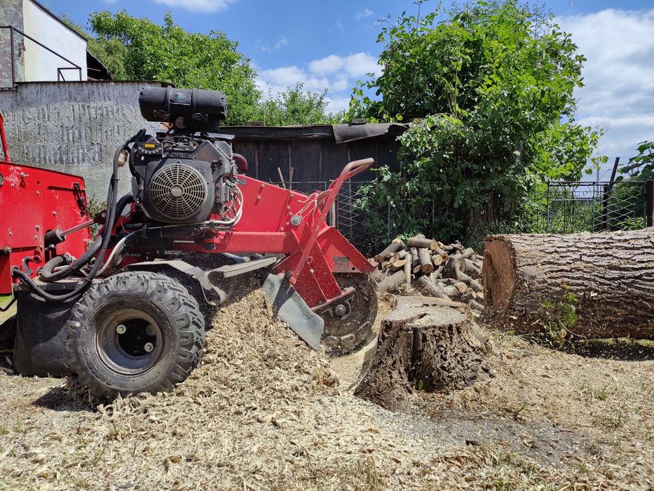 Frezowanie pni, usuwanie karp, korzeni, usługi frezarką, karczowanie