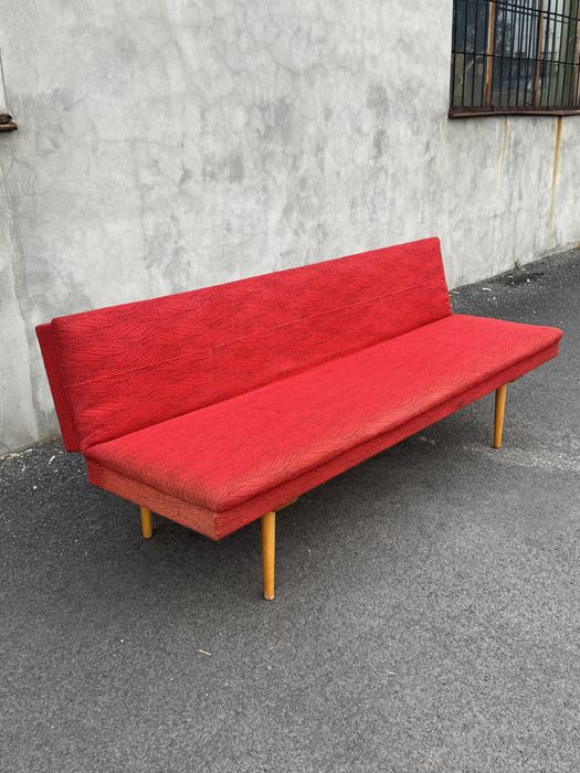 Sofa Navratil . Czechoslowacja. Prl