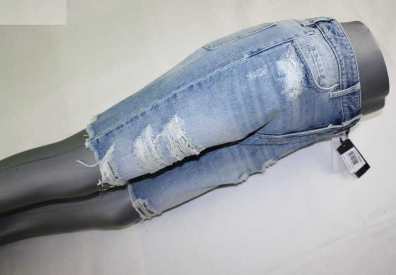 Damskie spodenki jeans GUESS Bermuda dziury przetarcia nowe oryg. -W28