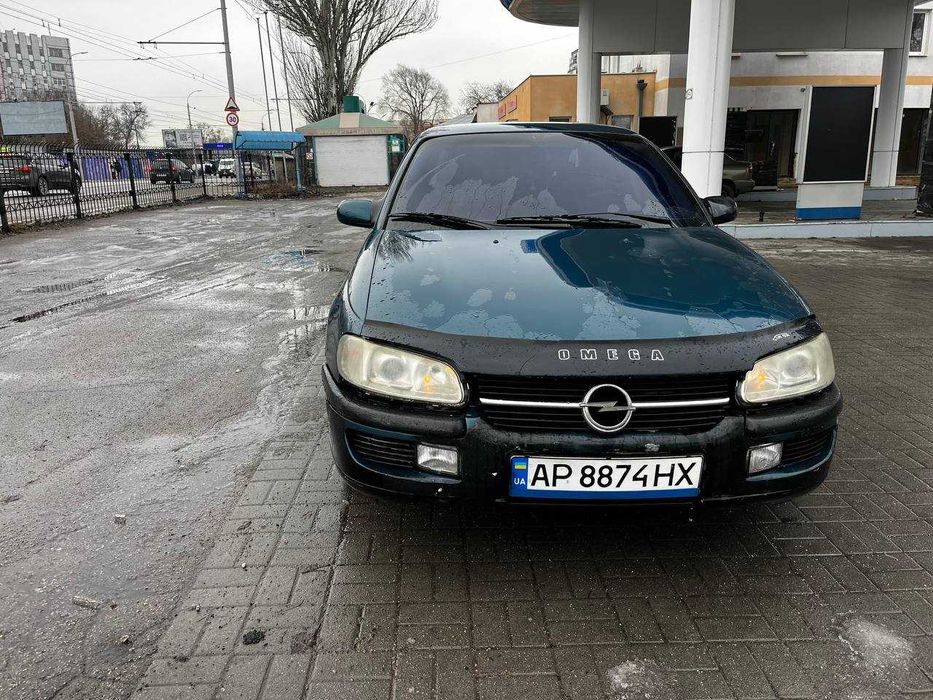 Опель омега Б 1995