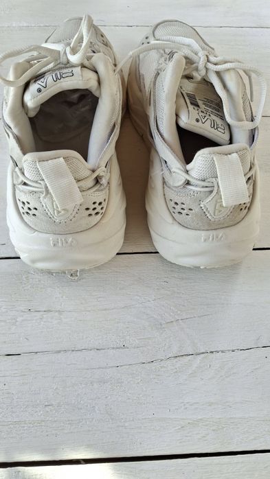 Кросівки FILA (Філа) р.39 нат.замш