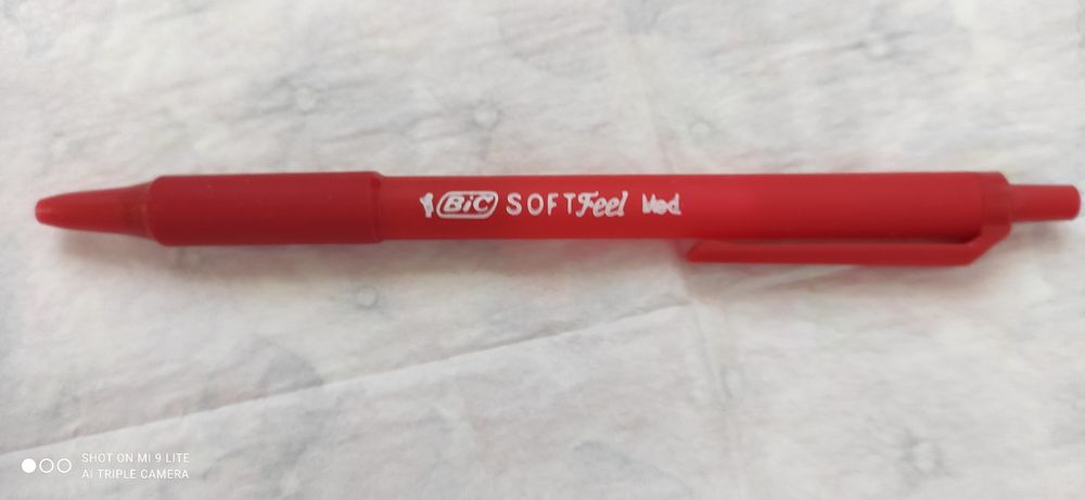 2 długopisy niebieskie, BIC® & Stabilo®