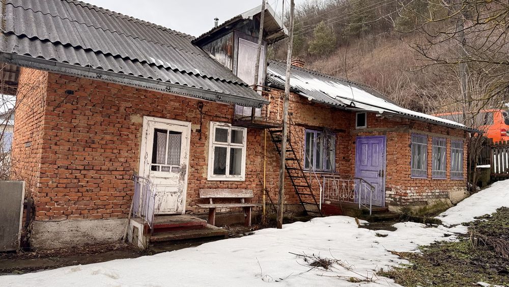 Продам будинок в селі Нижнів