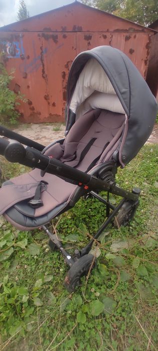 Дитяча коляска в нормальному стані