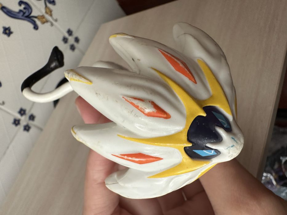 Desenhos animados Pokemon bonecos panda pokebolas revistas